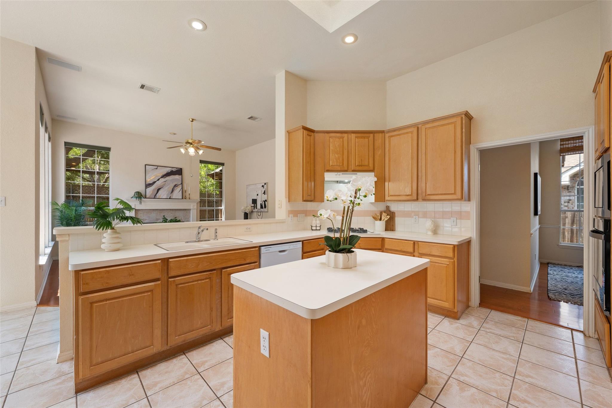 5721 Trelawney Ln Property Photo 35