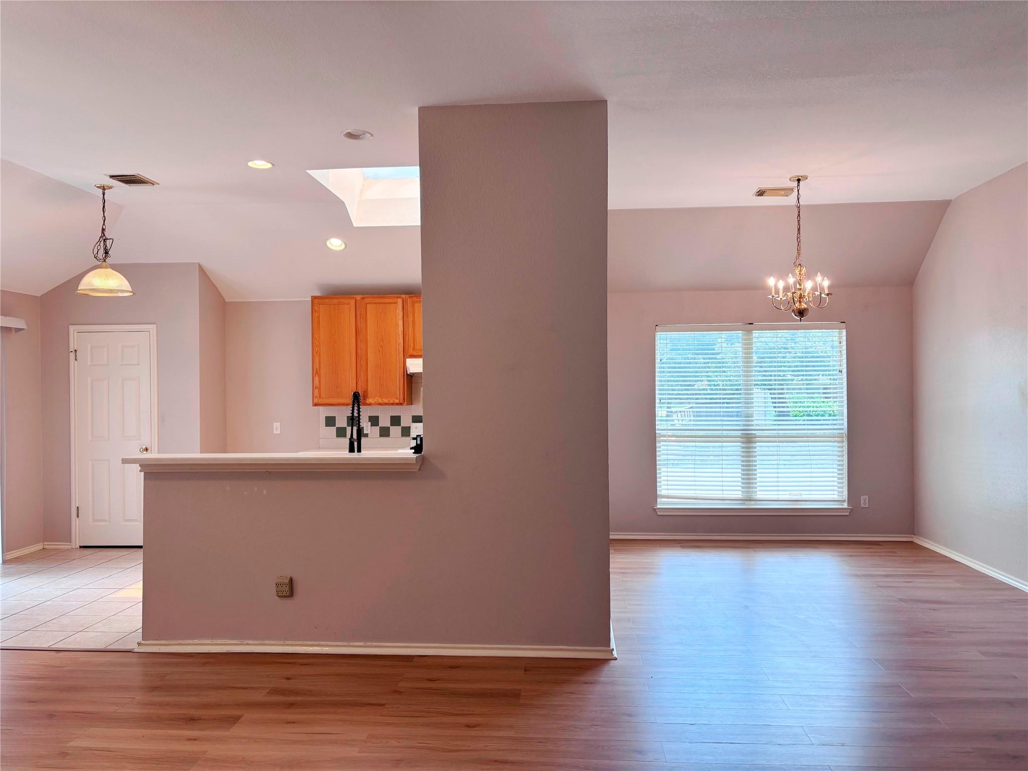 14901 Sand Dollar Ct Property Photo 7