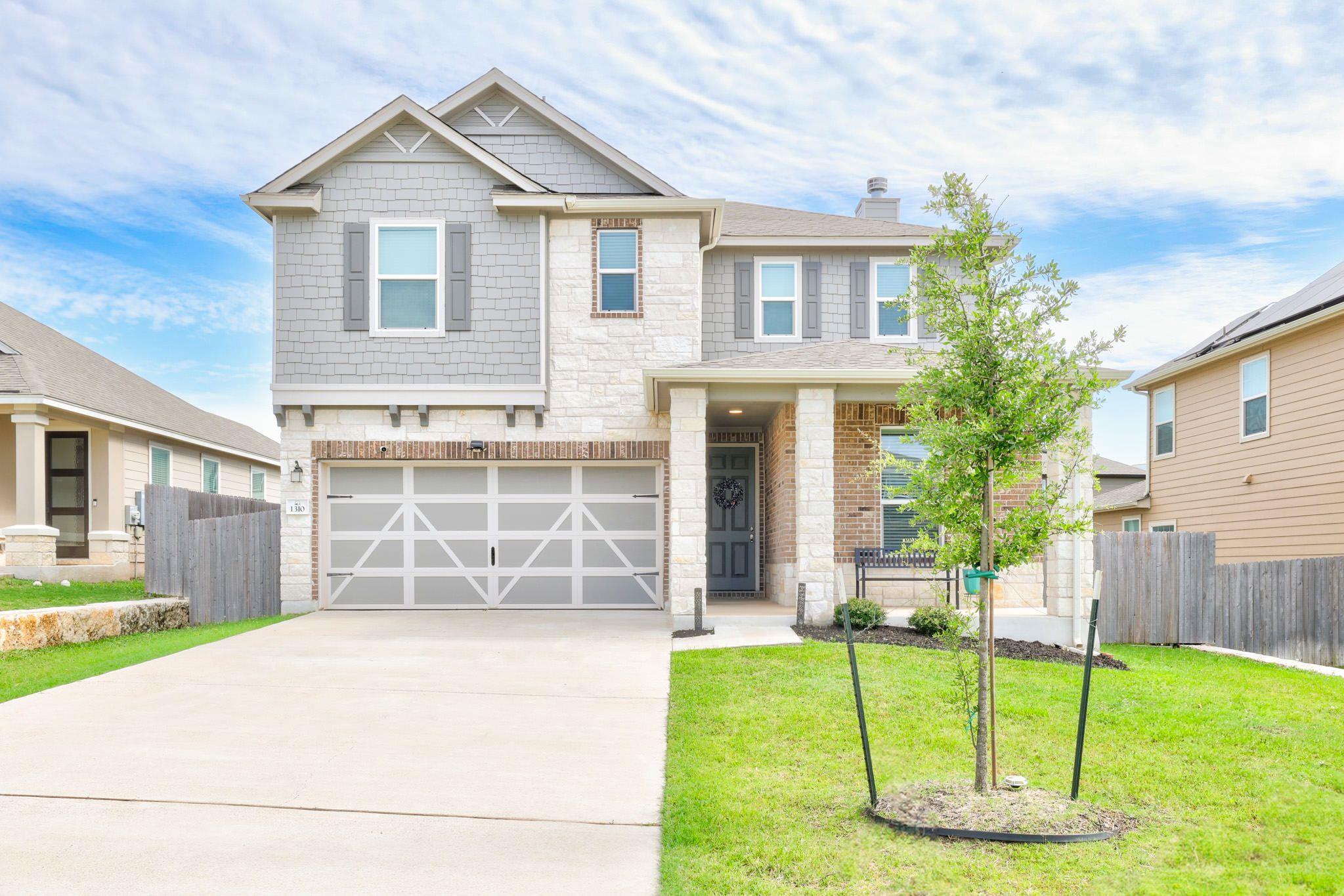 1310 Daniel Dr Property Photo 1