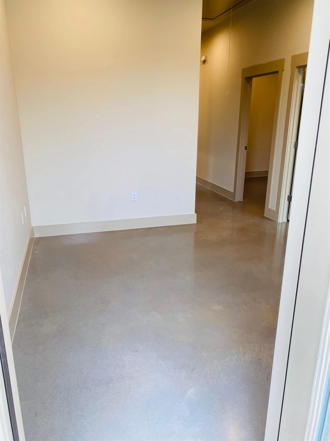 10824 E Crystal Falls Pkwy #504 Property Photo 17