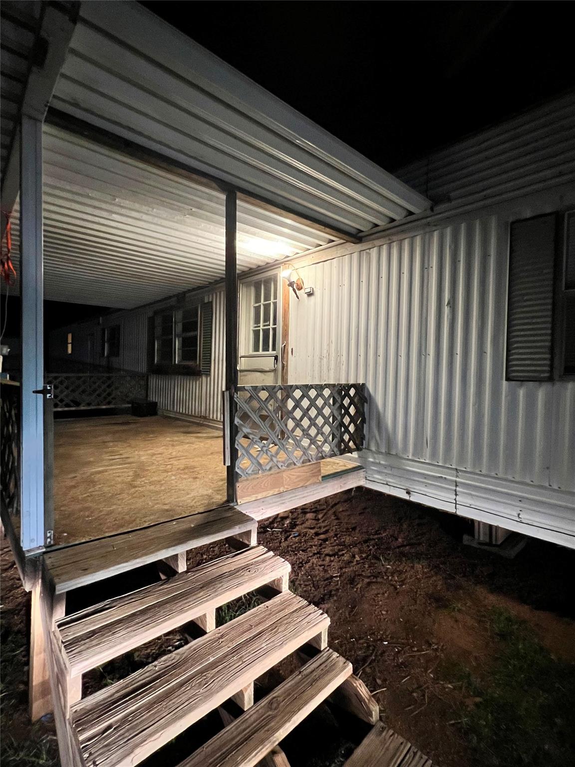 815 Tulsa St Property Photo 1