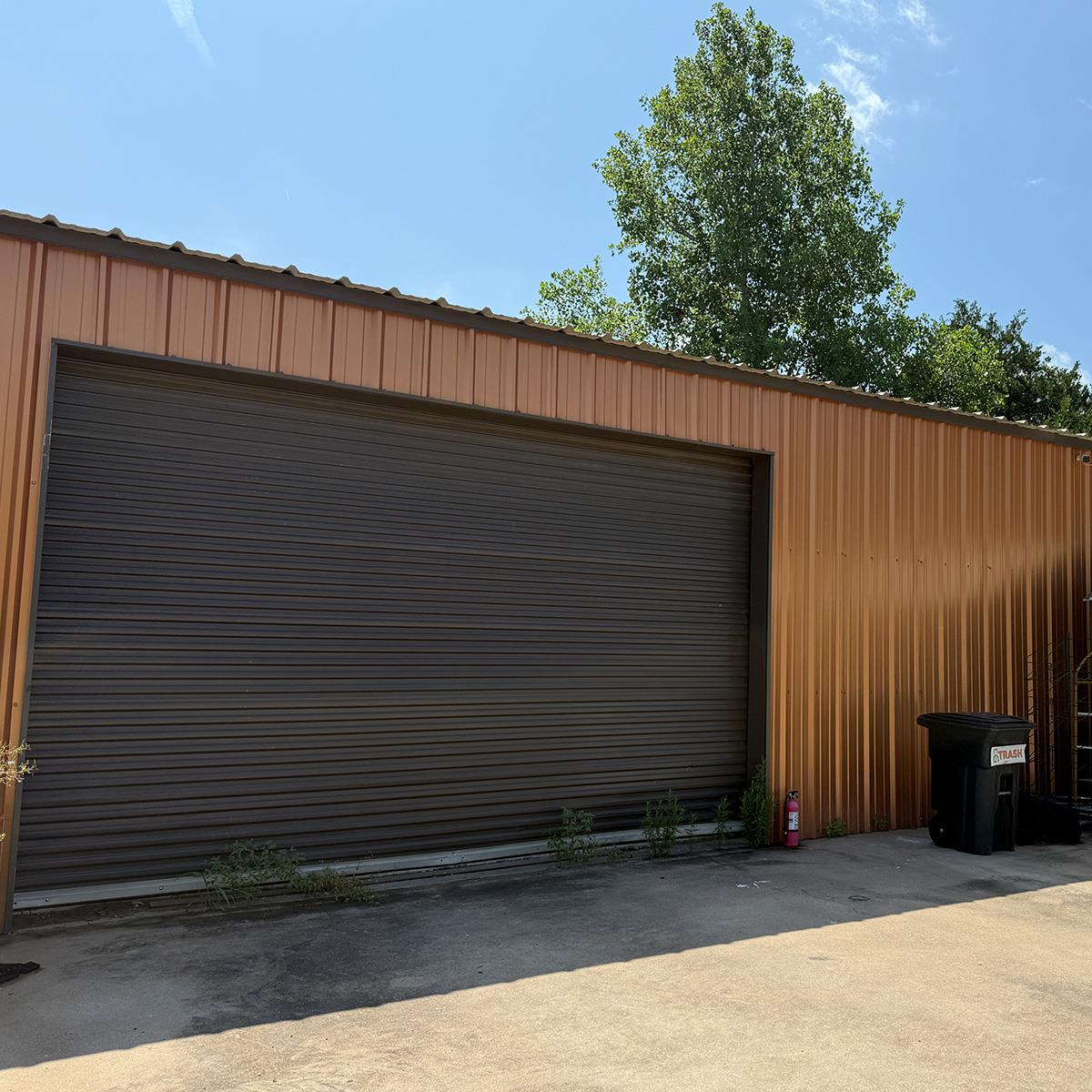 1067 Highway 71 Hwy W #c Property Photo 1