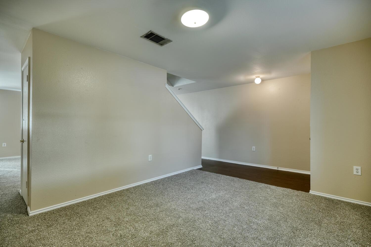 7537 Redrick Dr Property Photo 2