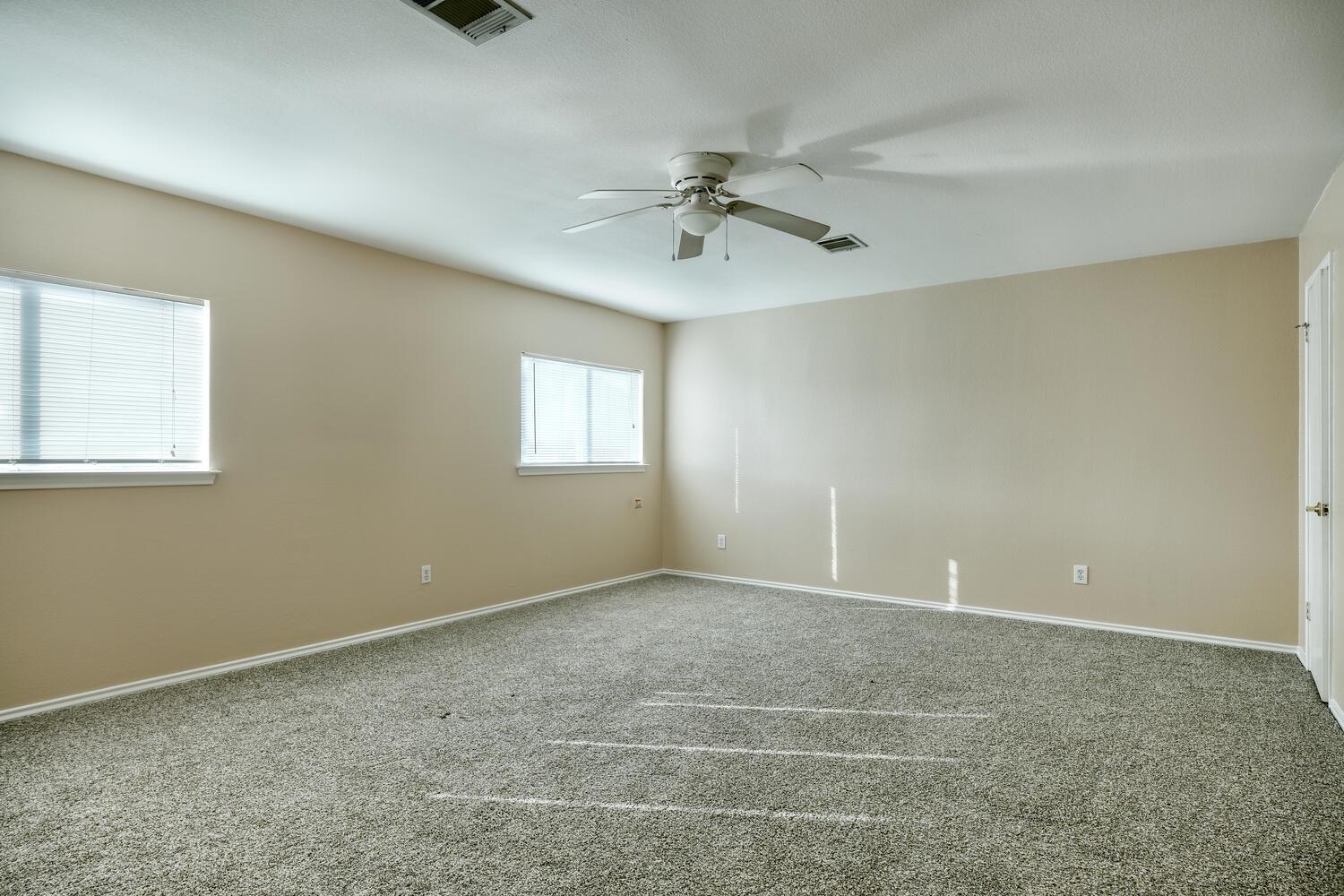 7537 Redrick Dr Property Photo 7