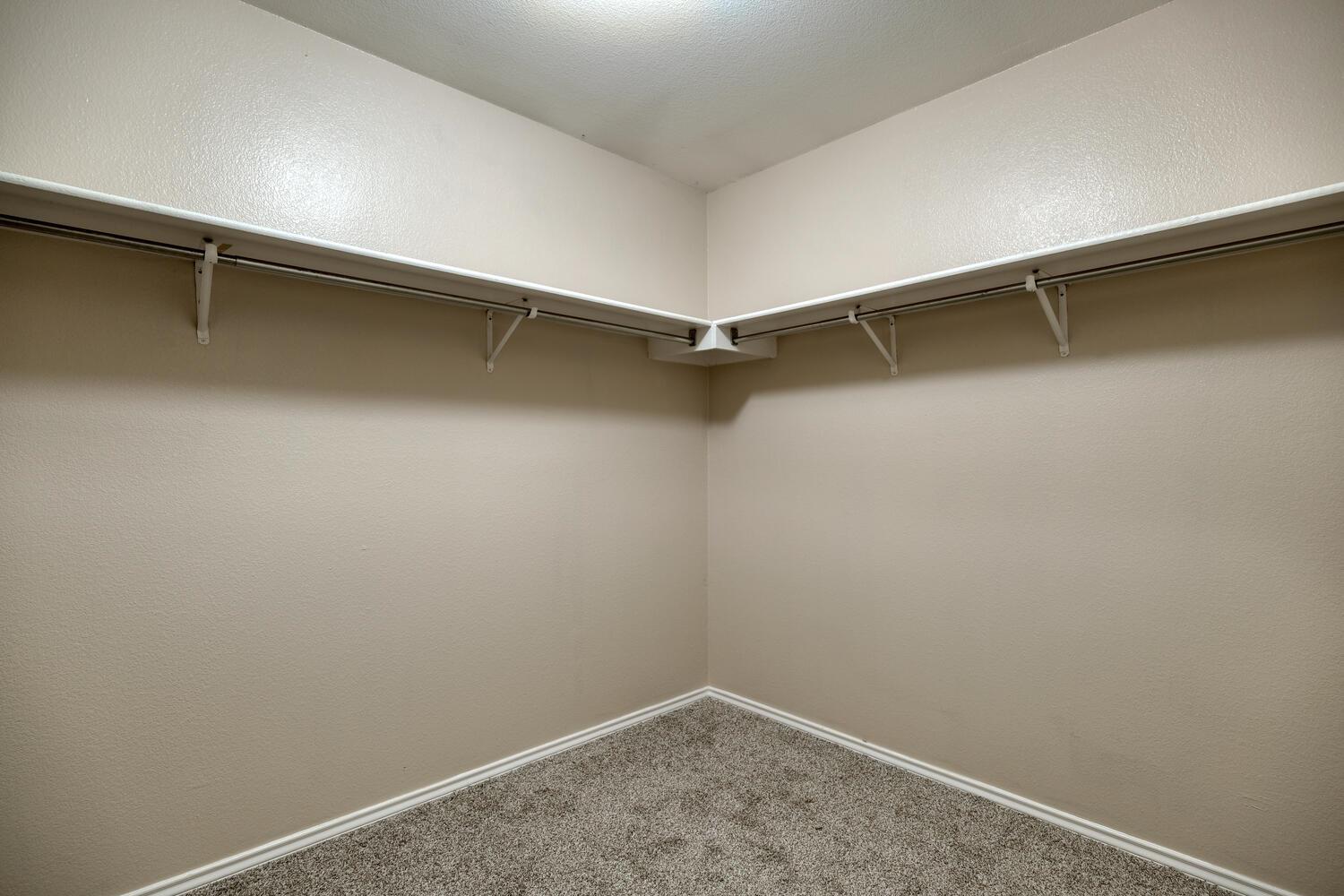 7537 Redrick Dr Property Photo 9