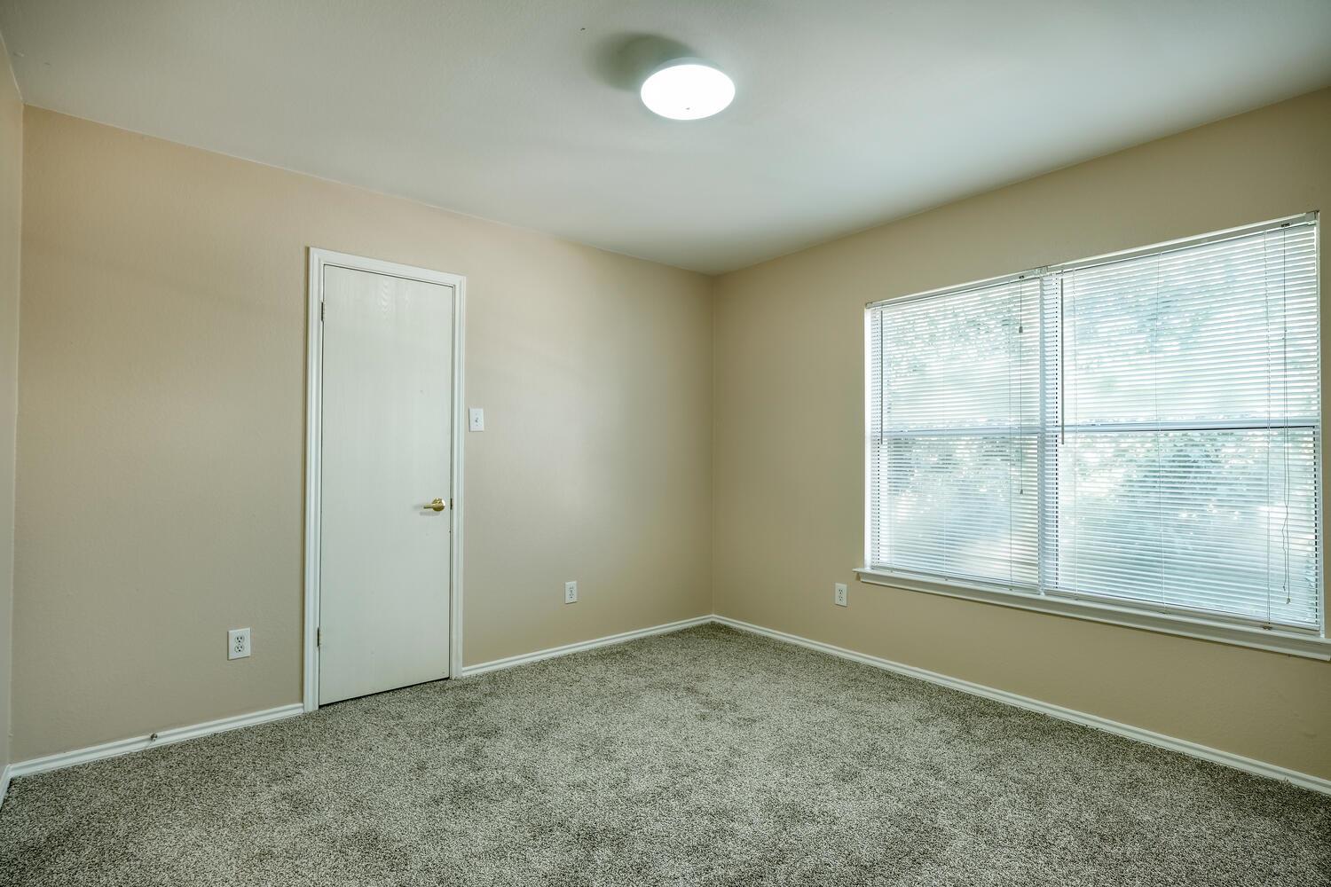 7537 Redrick Dr Property Photo 11