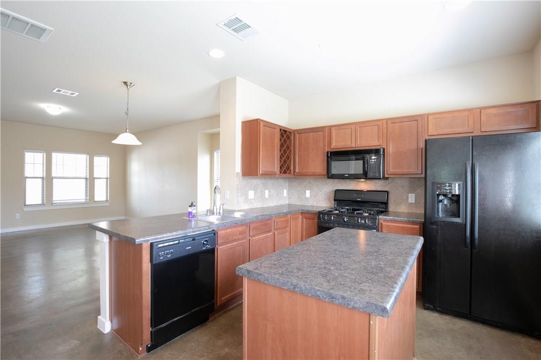 4528 Credo Ln Property Photo 11
