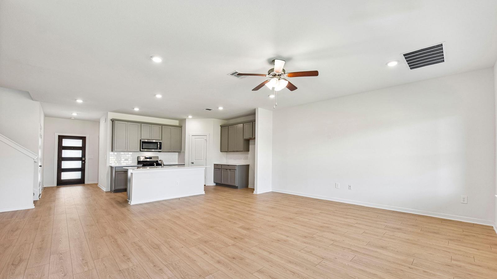 18213 Blazing Ranch Ln Property Photo 10