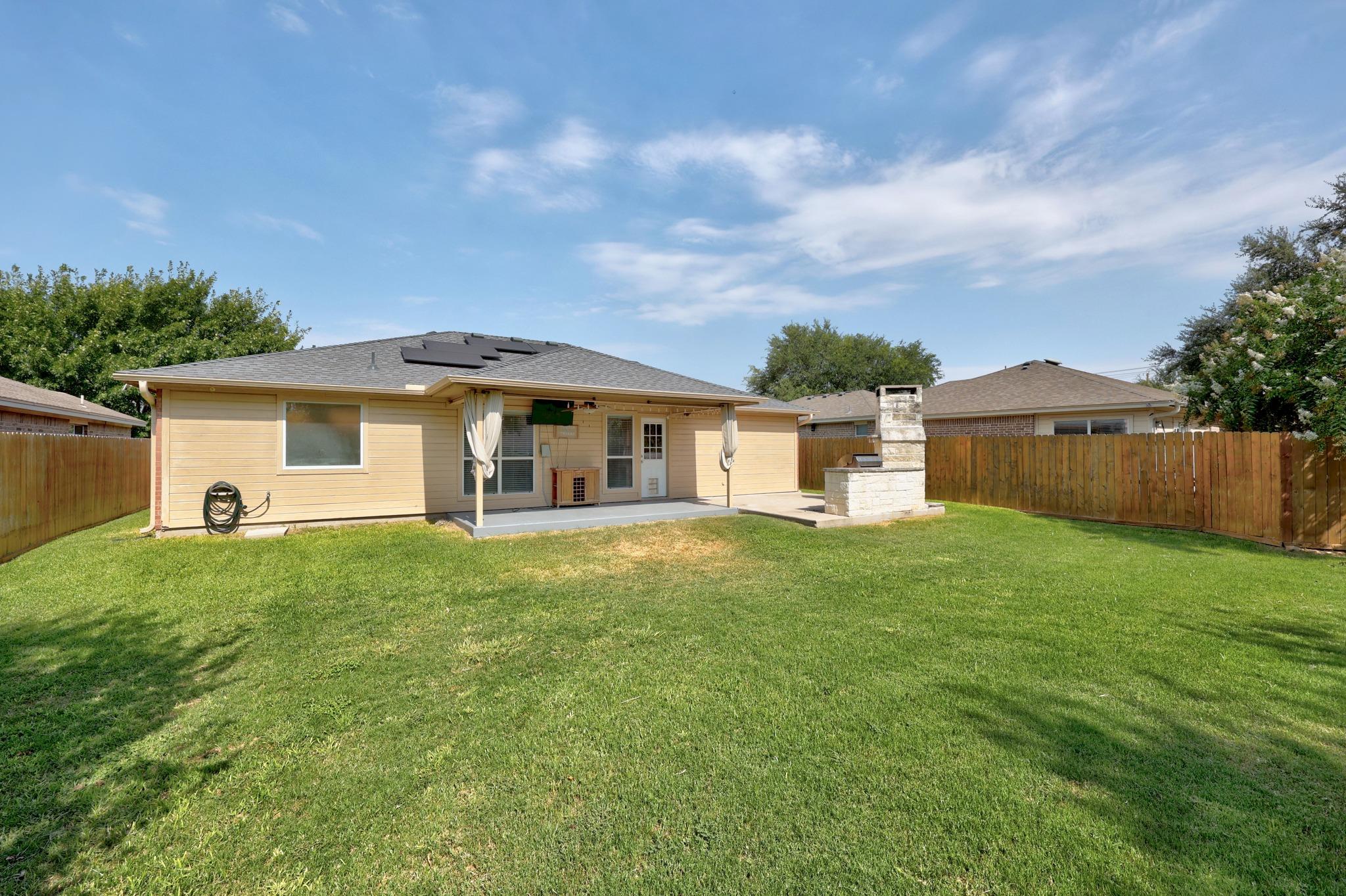11 Burnham Dr Property Photo 25