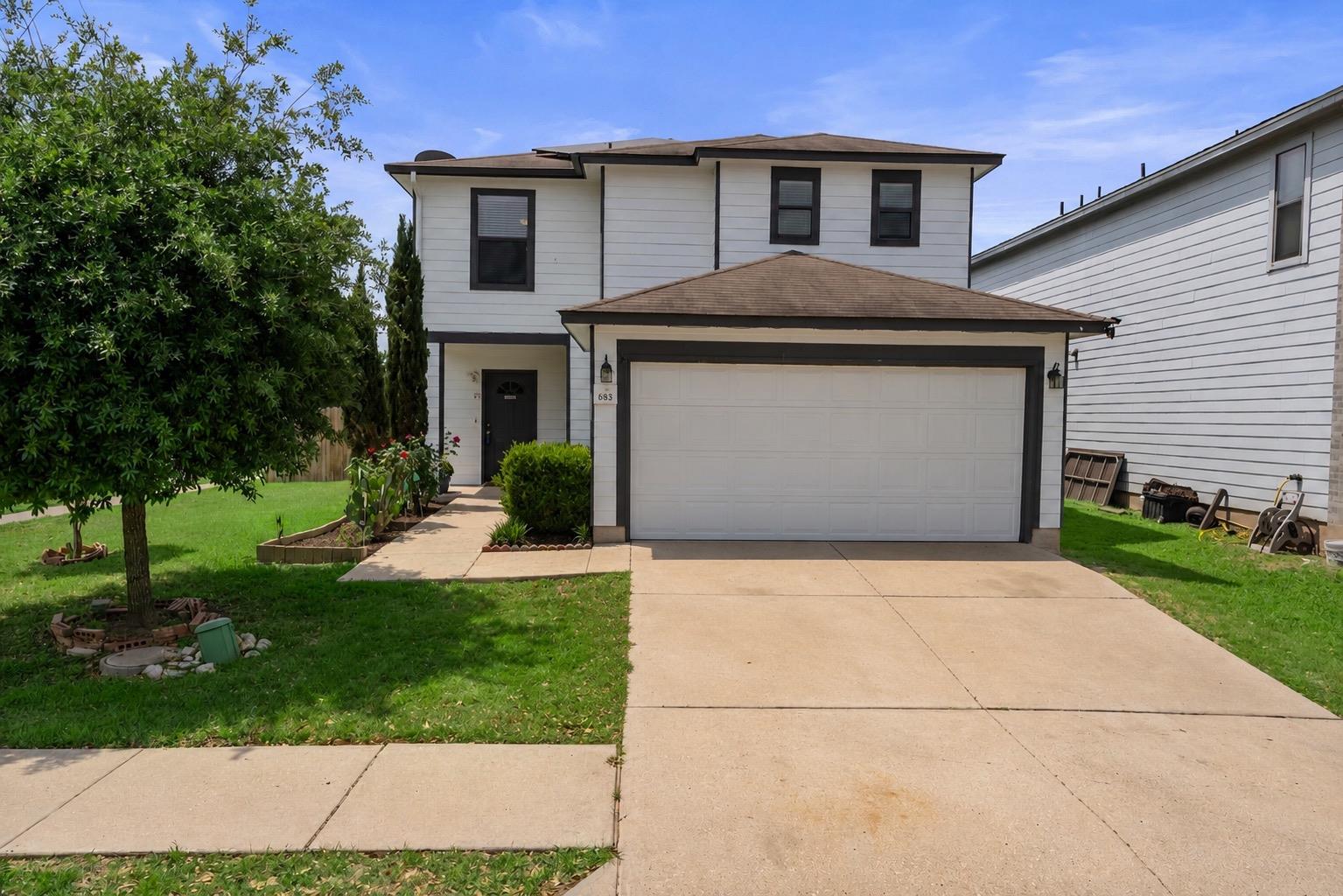 6829 Walkup Ln Property Photo 1