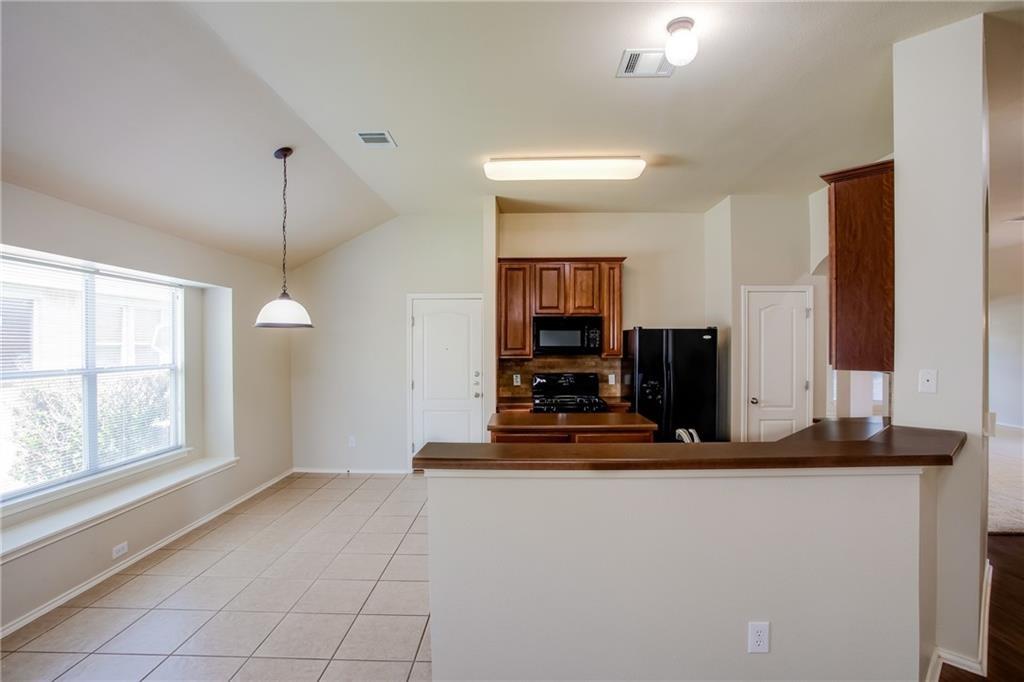 1200 Rainbow Parke Dr Property Photo 7
