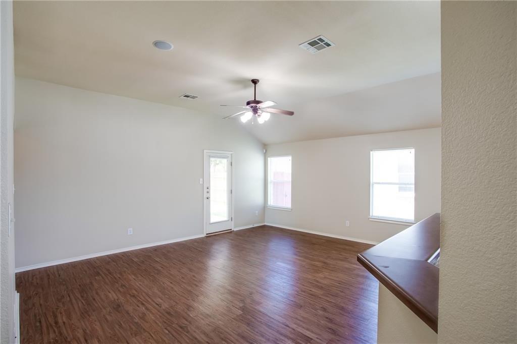 1200 Rainbow Parke Dr Property Photo 11