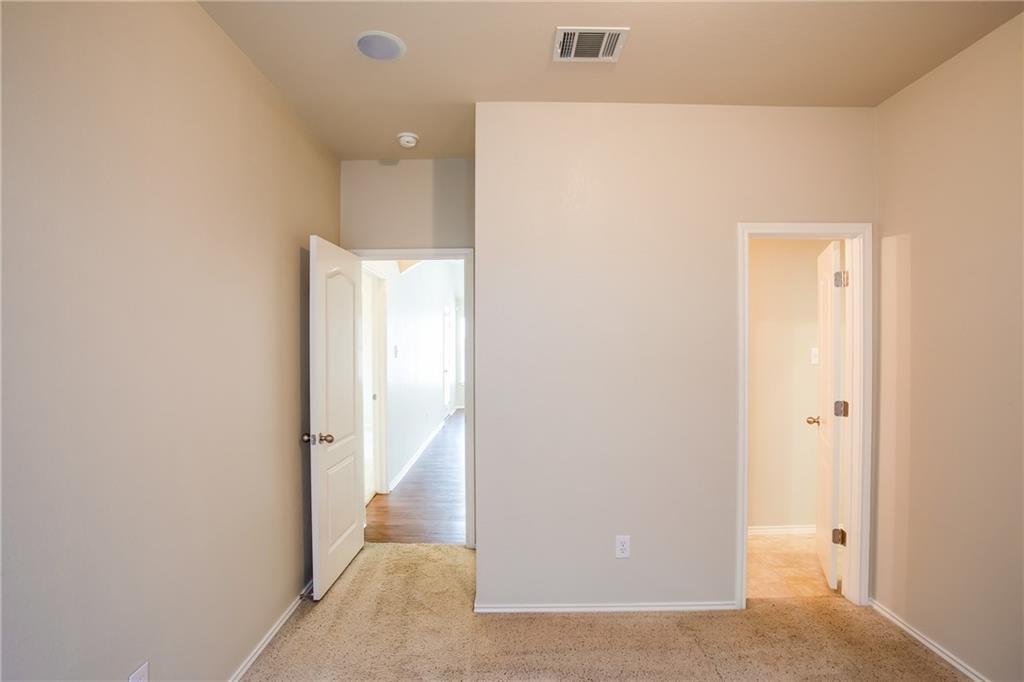1200 Rainbow Parke Dr Property Photo 17