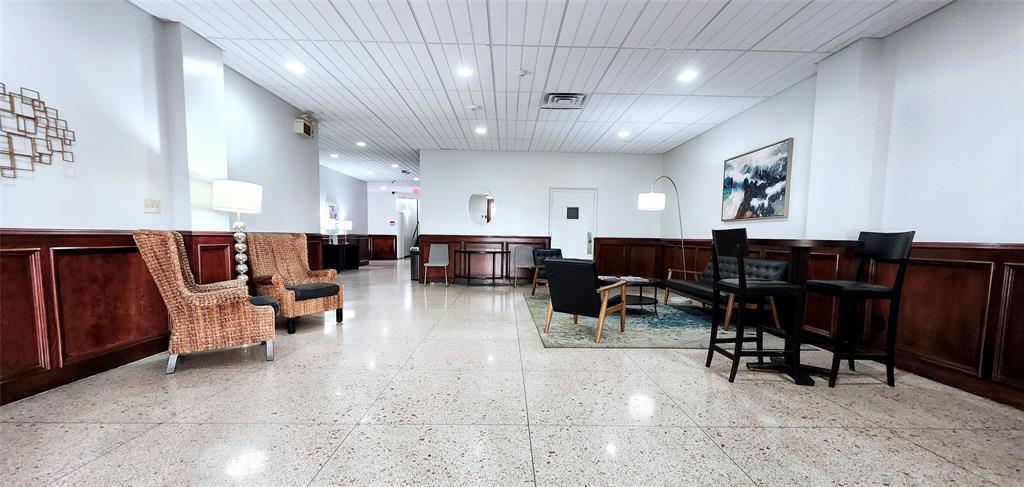 1800 Lavaca St #a806 Property Photo 11