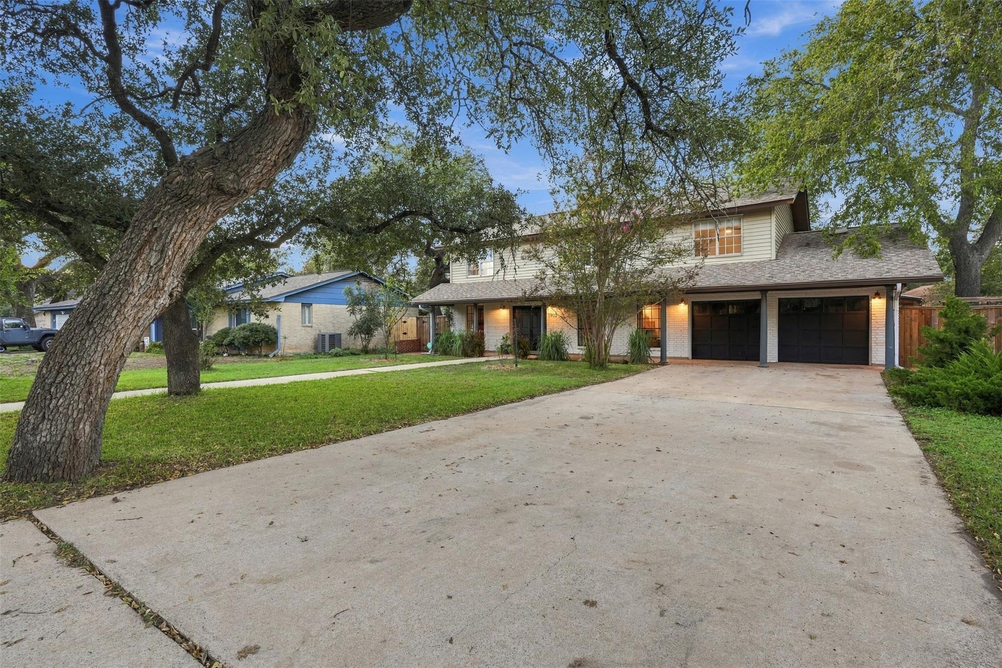 11902 Knights Brg Property Photo 1