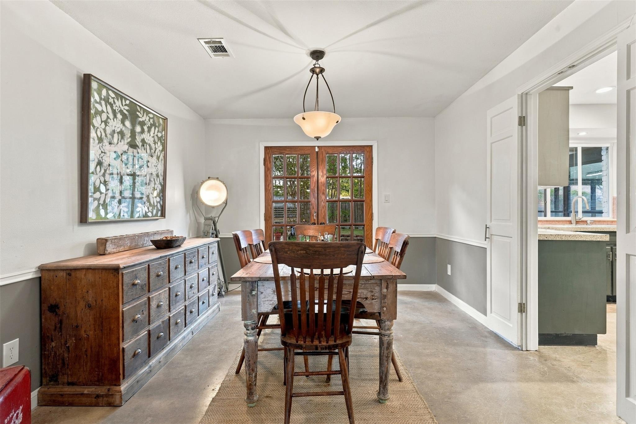 11902 Knights Brg Property Photo 5