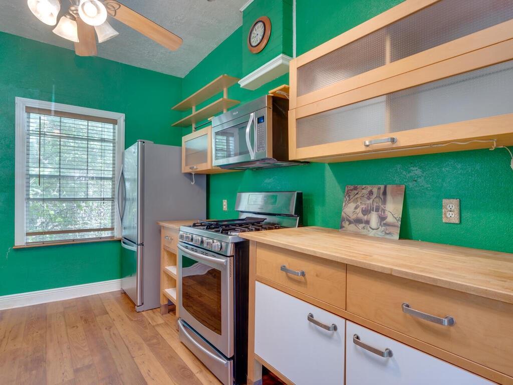 316 S Avenue C None #b Property Photo 2