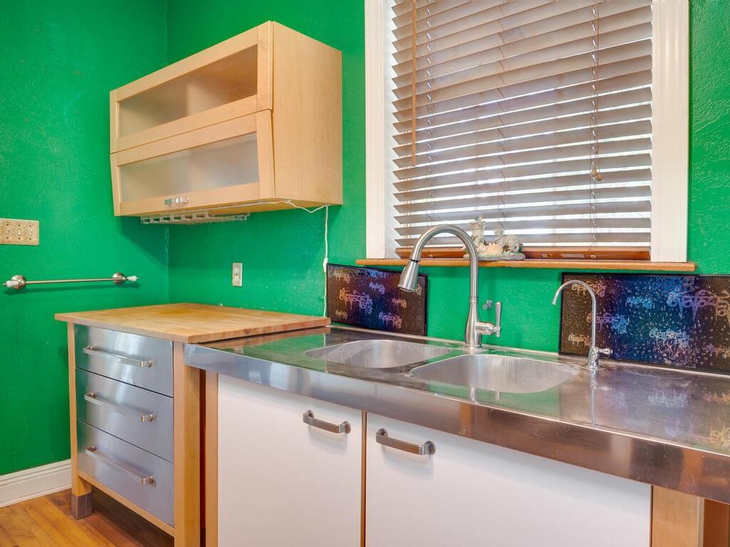 316 S Avenue C None #b Property Photo 11