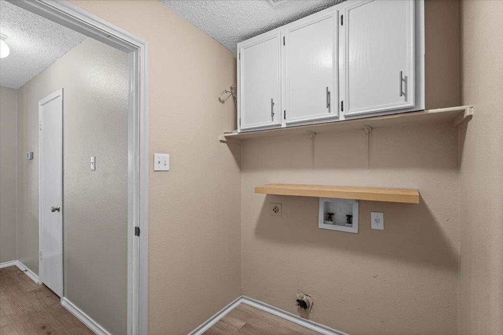 2423 Byfield Dr Property Photo 14