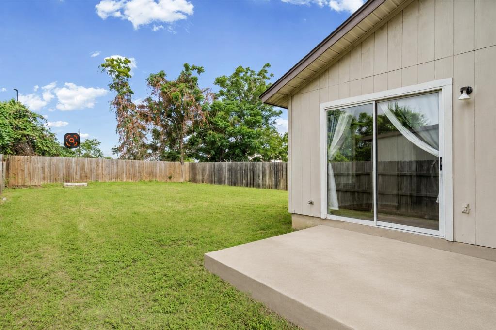 2423 Byfield Dr Property Photo 24