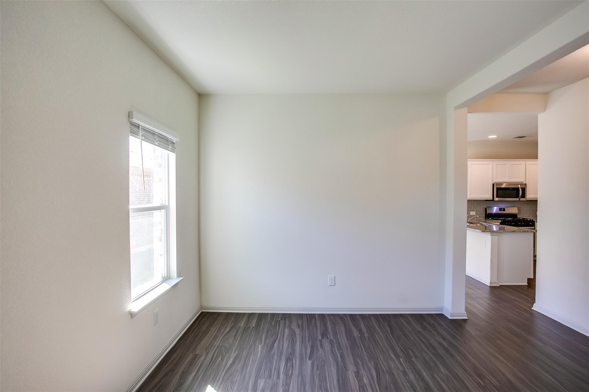 120 Shiner Ln Property Photo 6