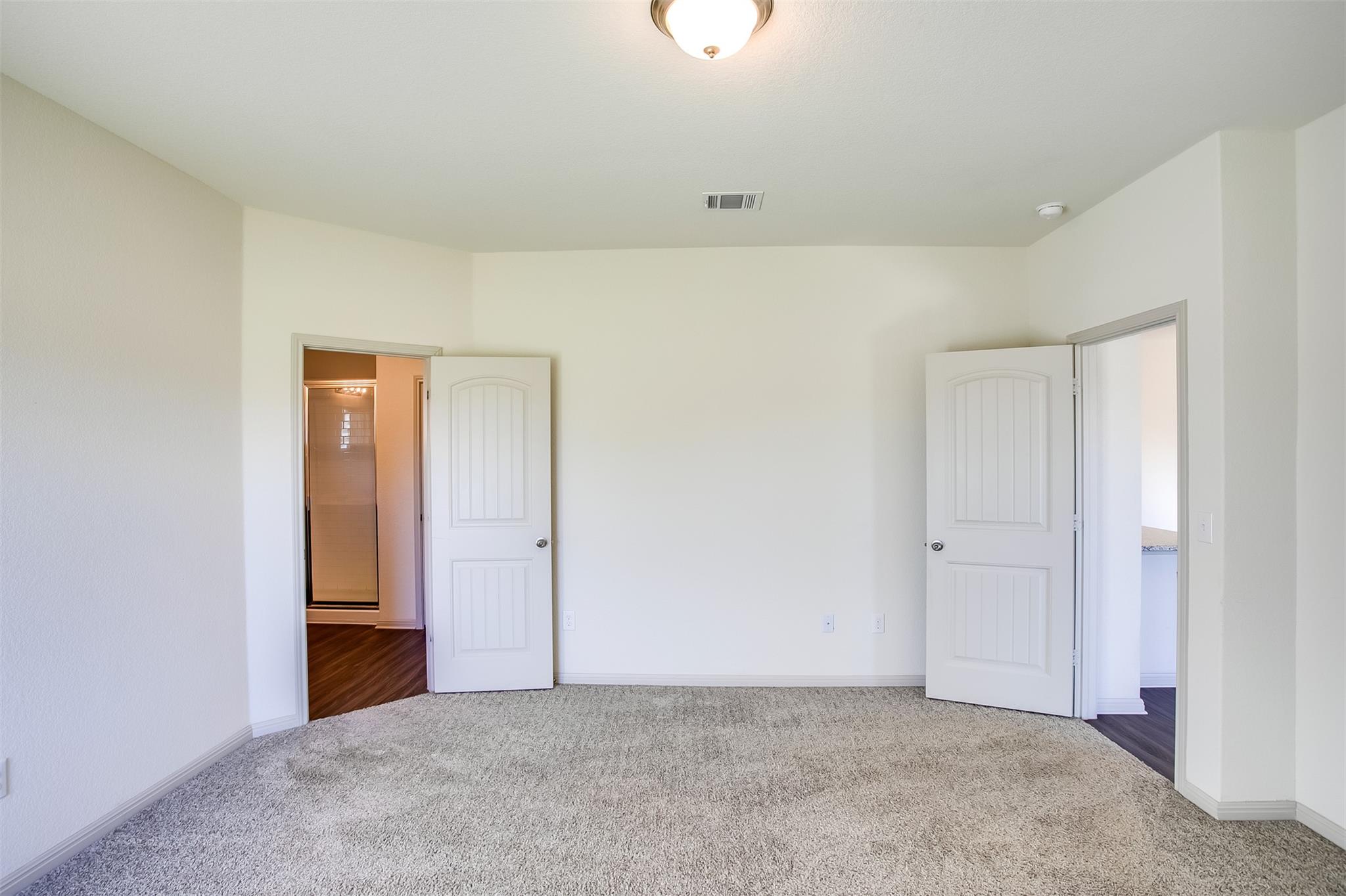 120 Shiner Ln Property Photo 18