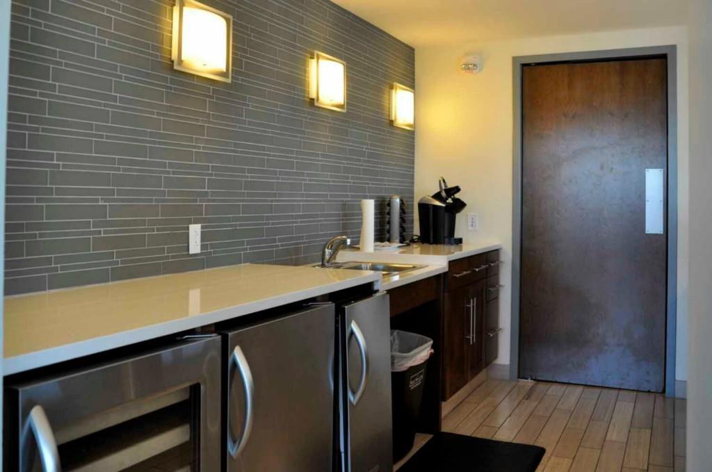 300 Bowie St #3806 Property Photo 35