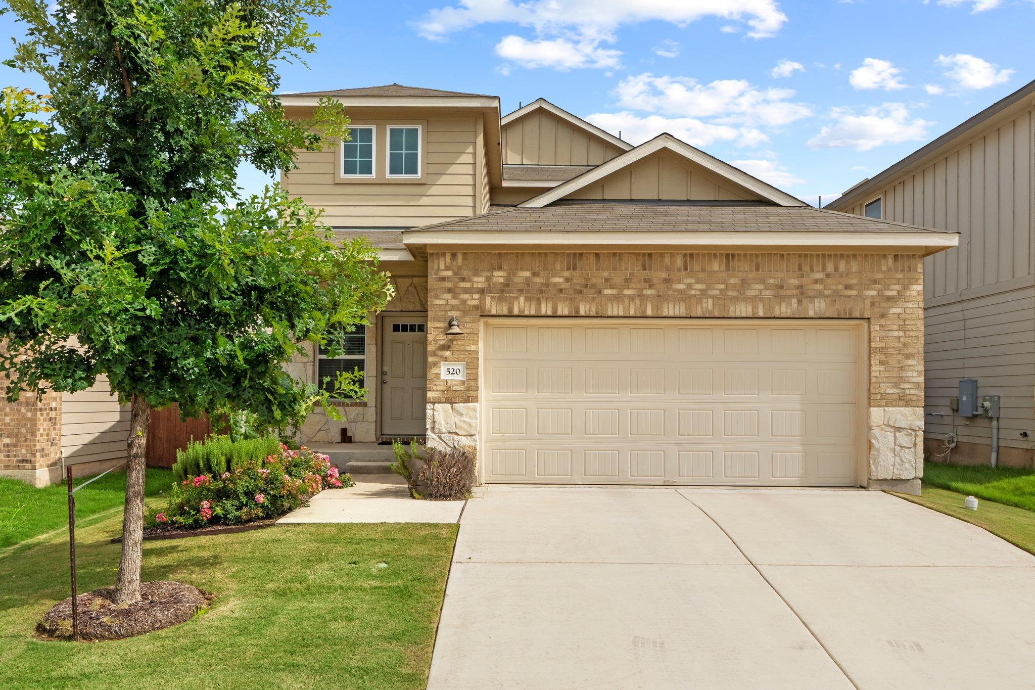 520 Longmount Cv Property Photo 2