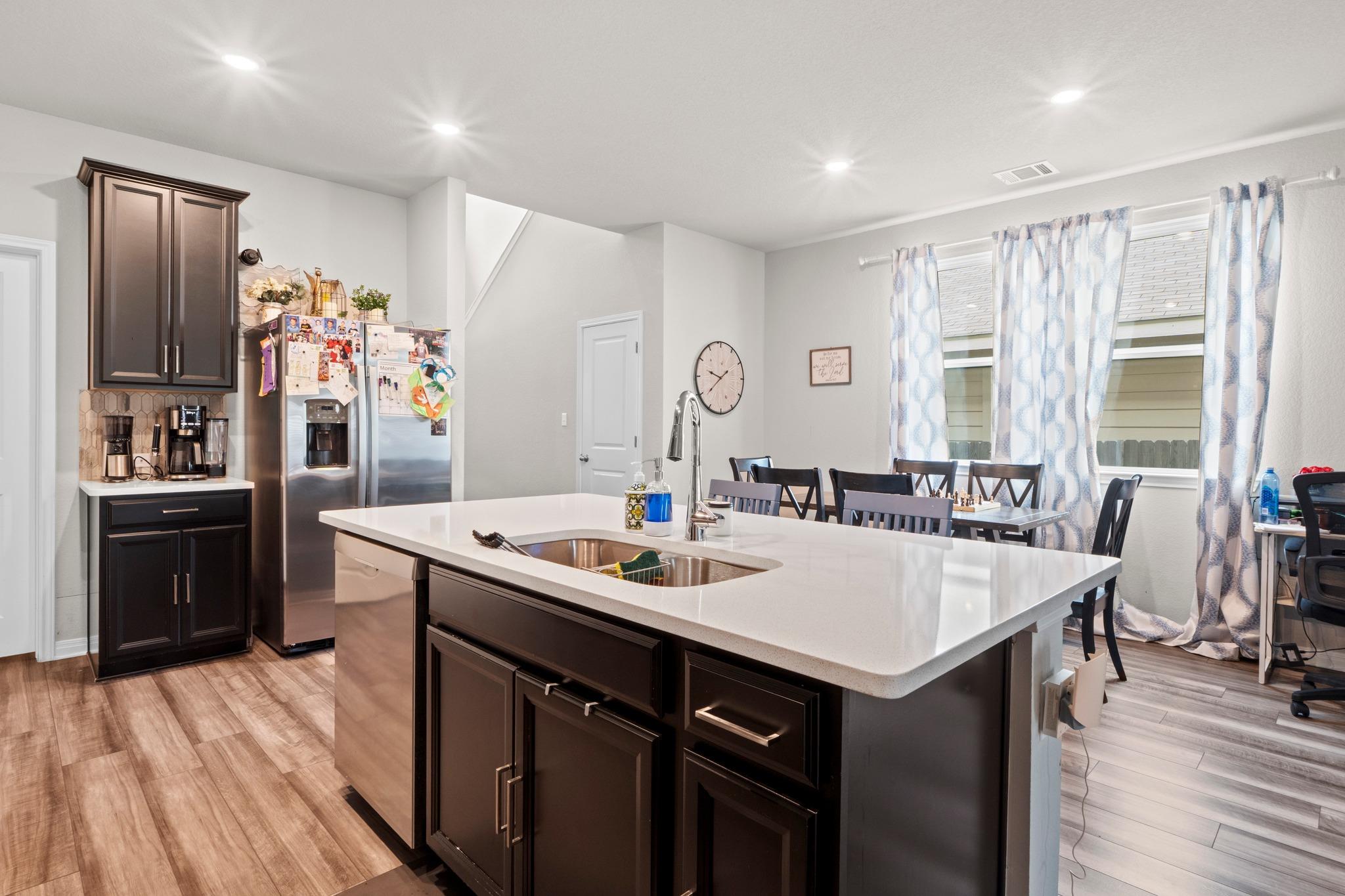 520 Longmount Cv Property Photo 14