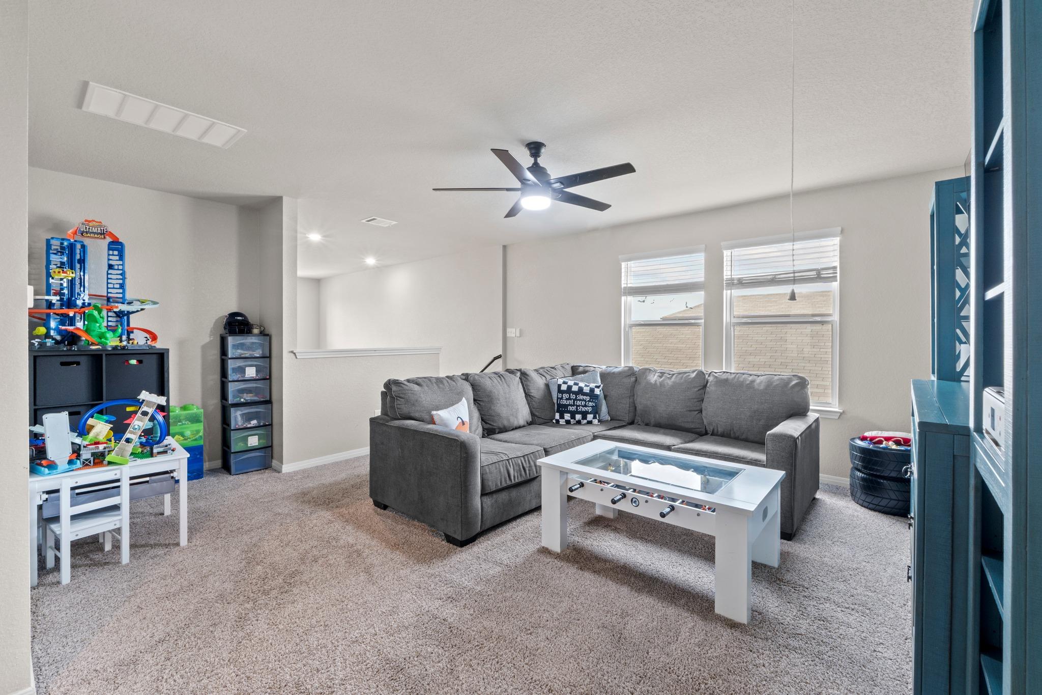 520 Longmount Cv Property Photo 26