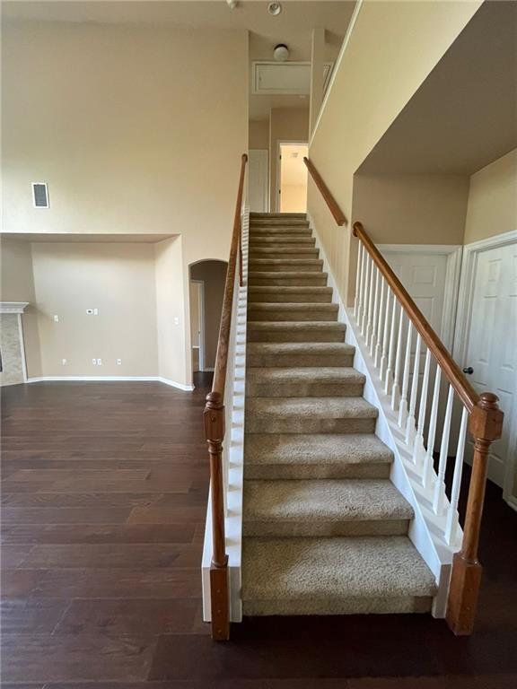 704 S Frontier Ln Property Photo 25