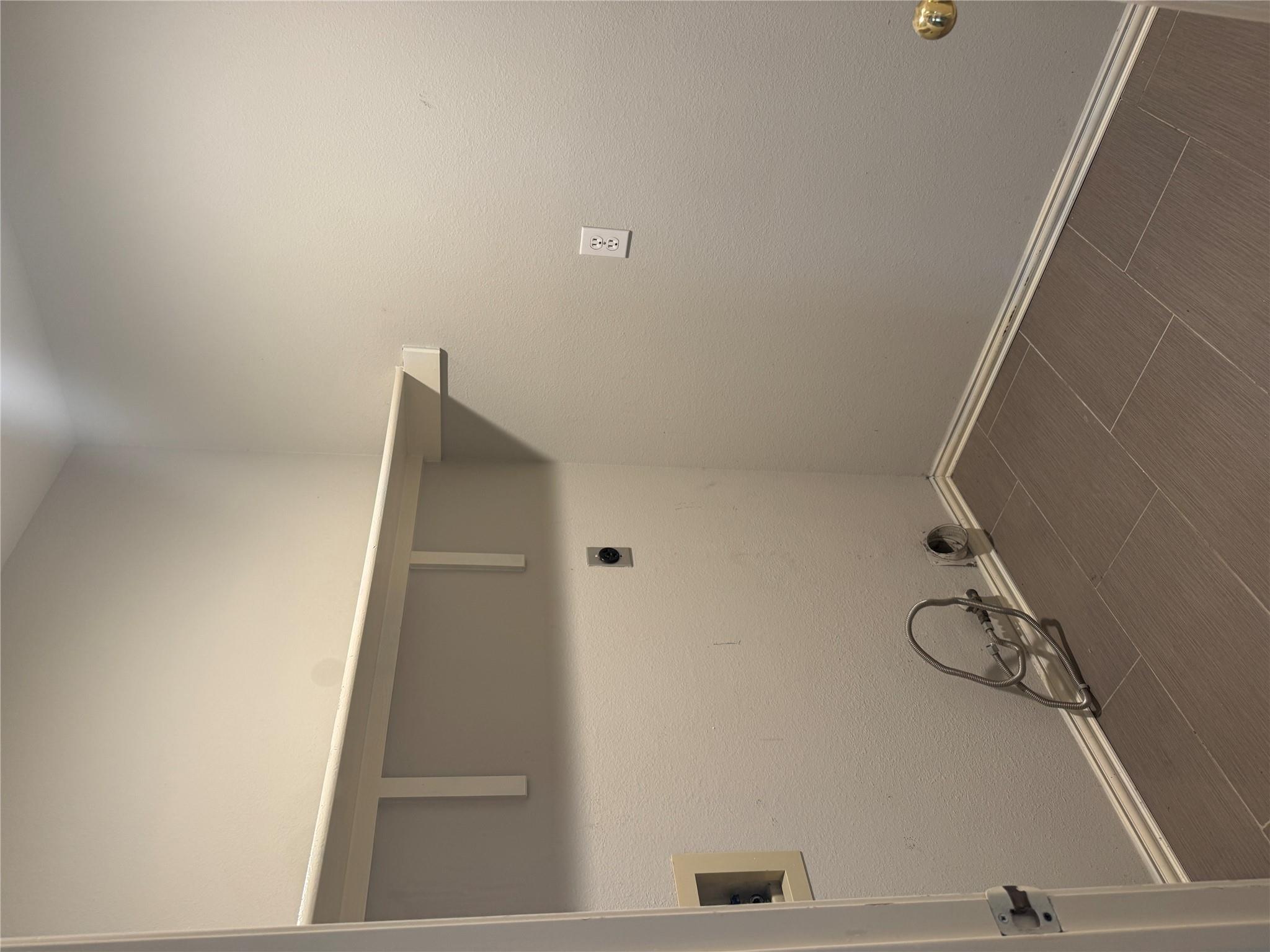 602 Cloud Ct Property Photo 21