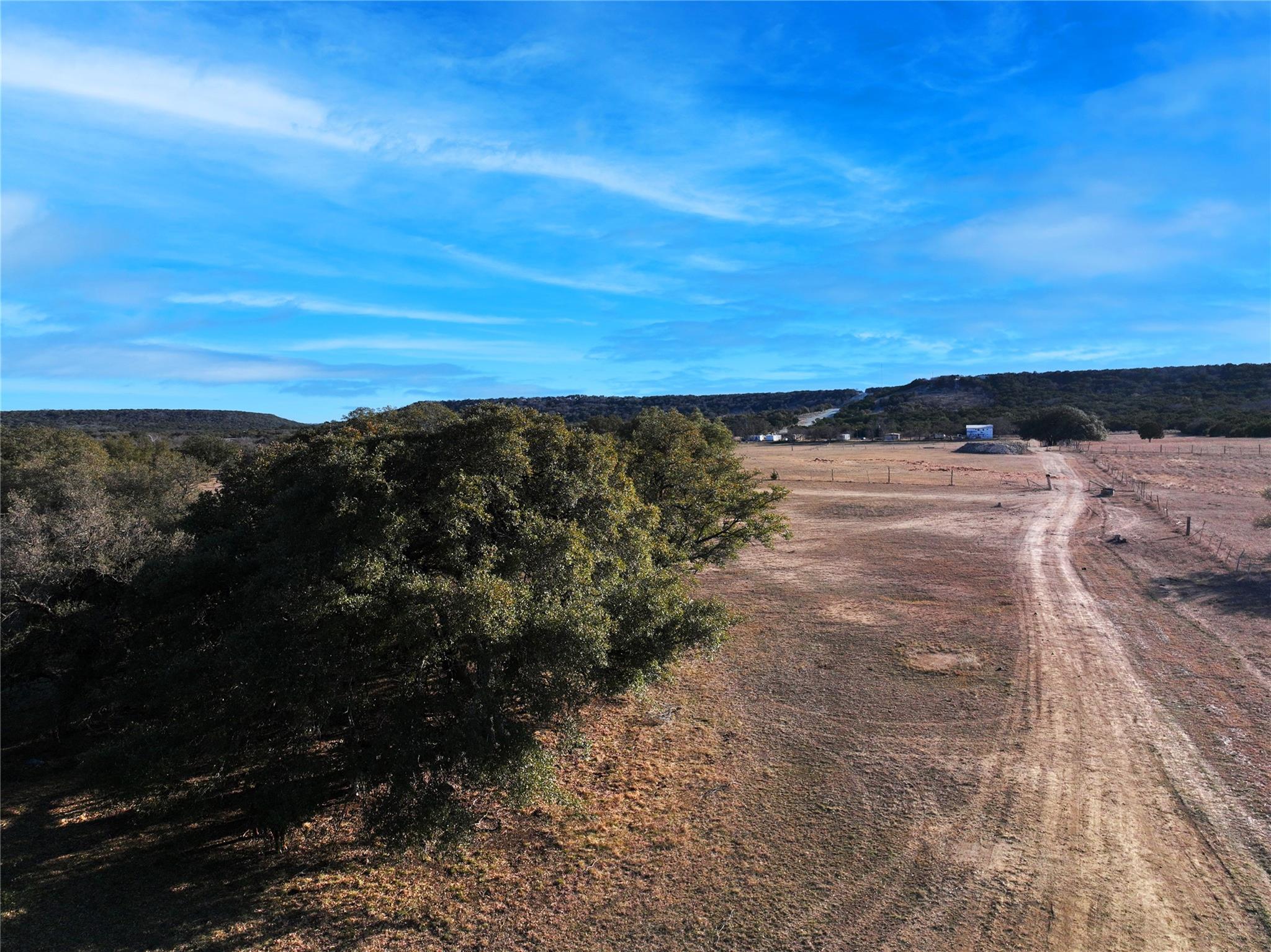 Fm 1113 Property Photo 10