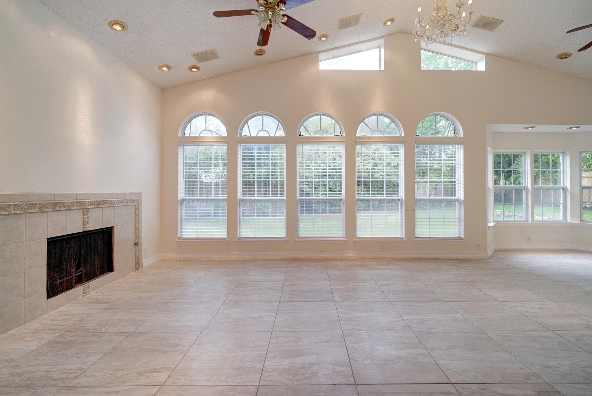 10509 Doering Ln Property Photo 13
