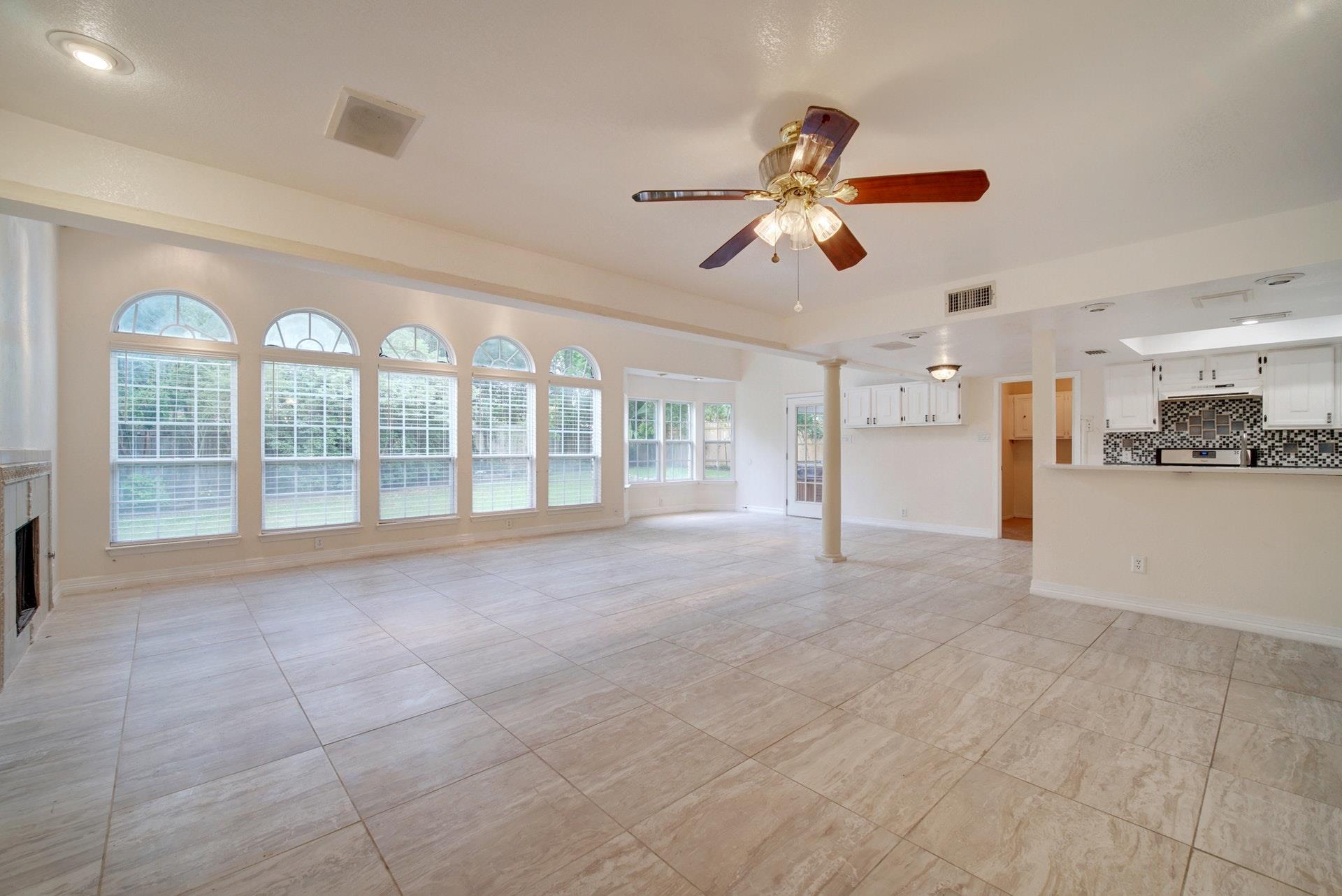 10509 Doering Ln Property Photo 14
