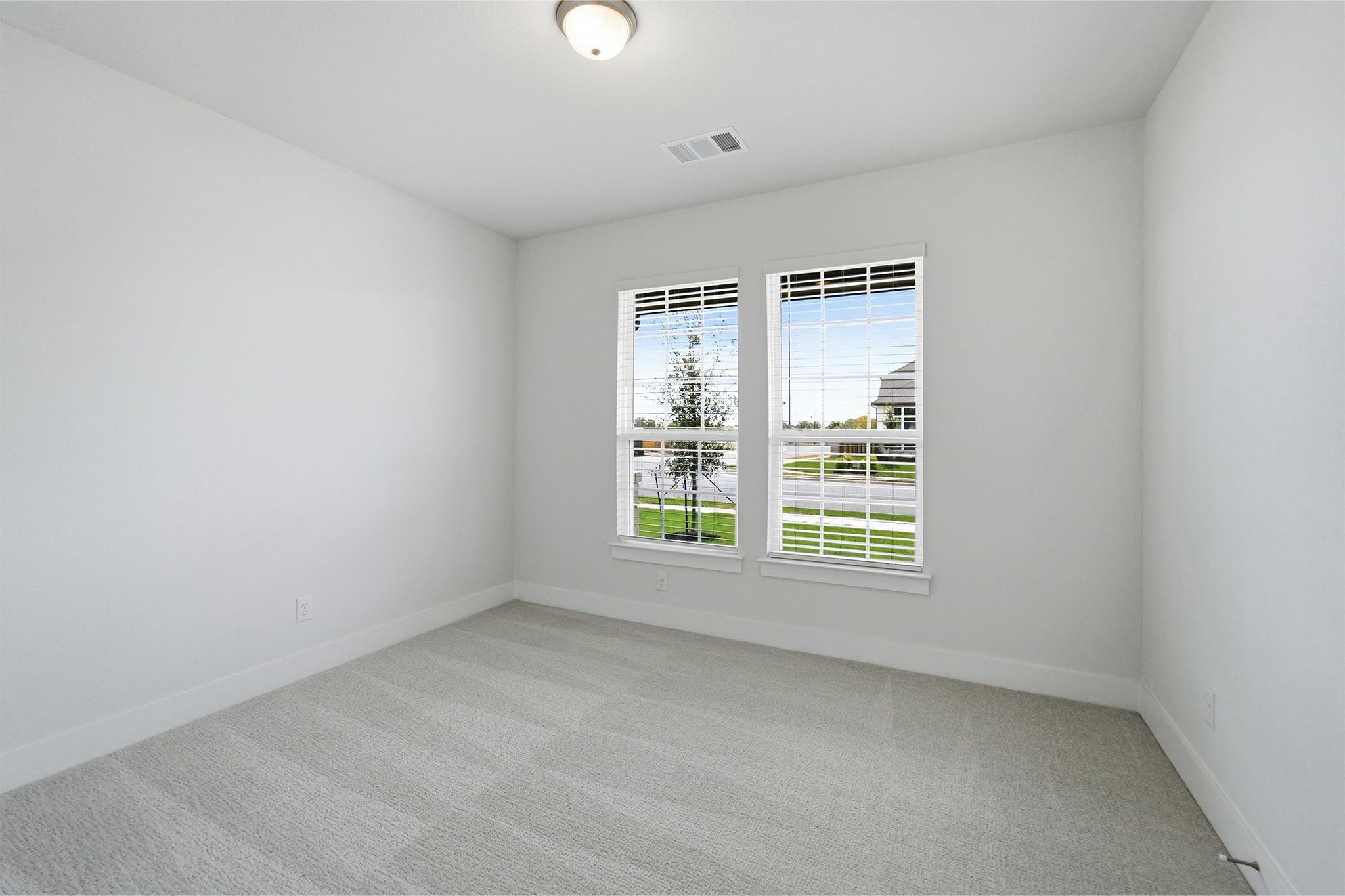 502 Los Aliso Ct Property Photo 4