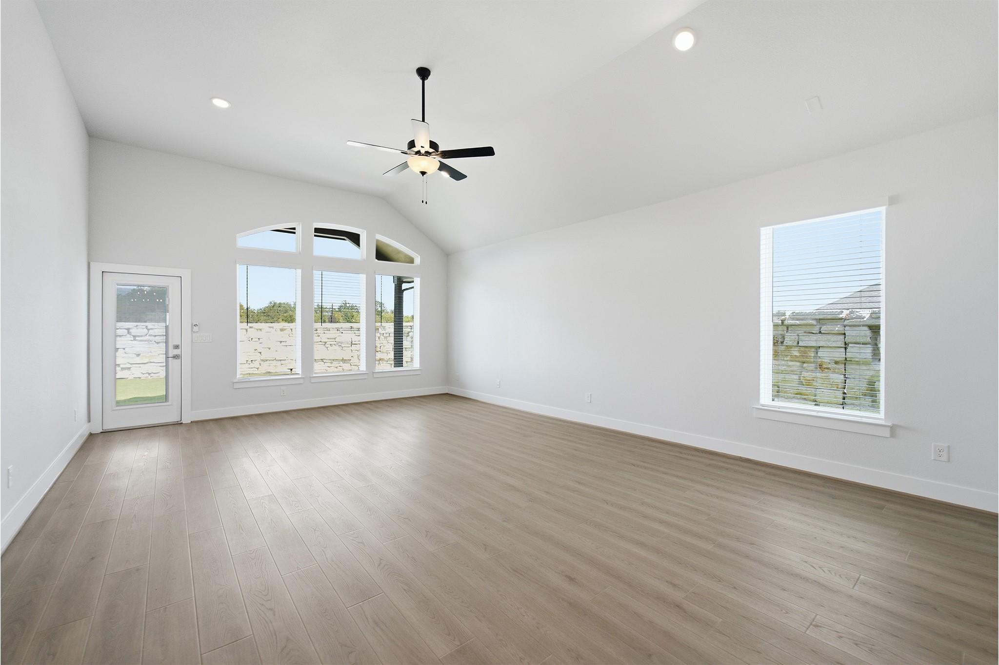 502 Los Aliso Ct Property Photo 15