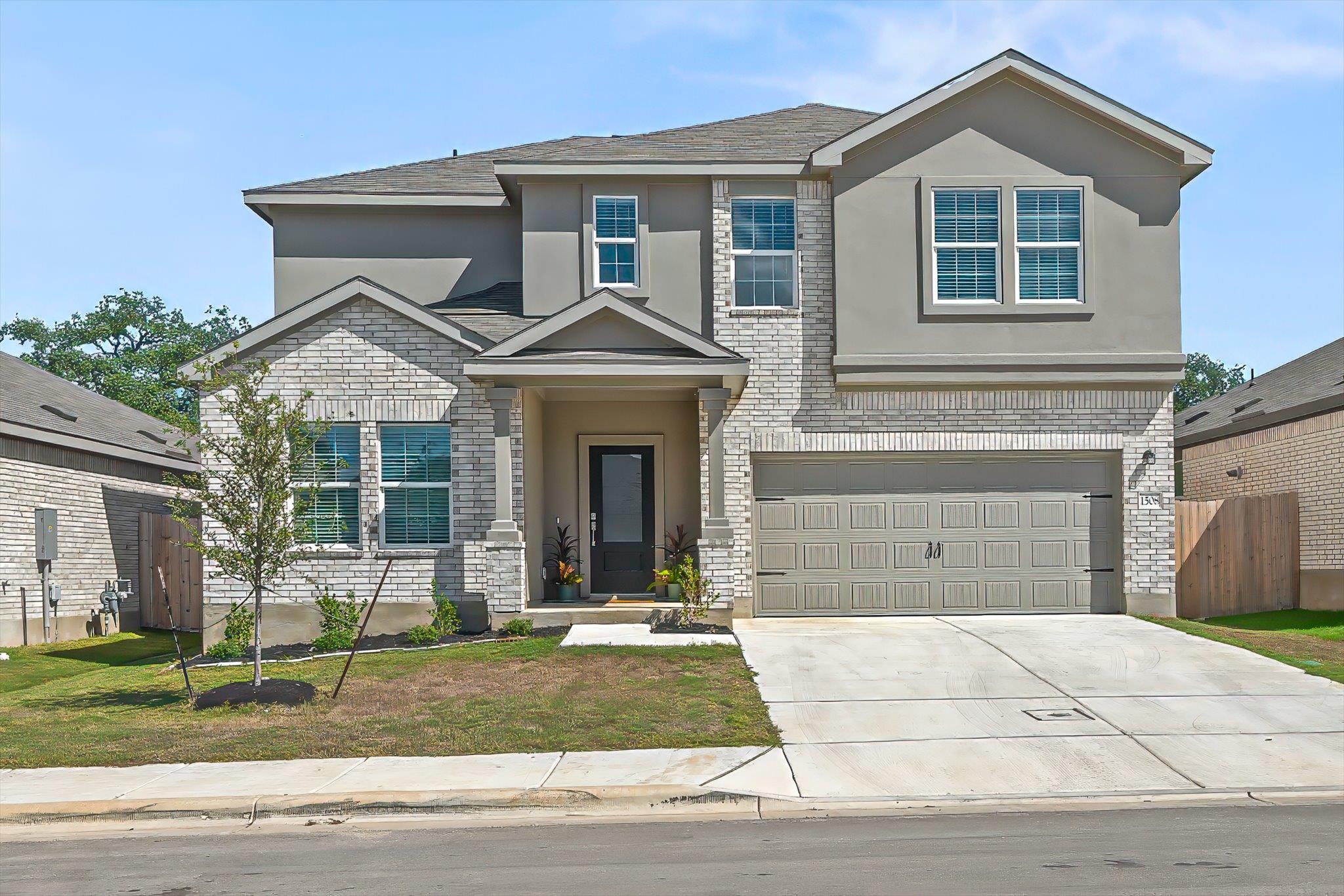 1508 Acorn Oak Dr Property Photo 1