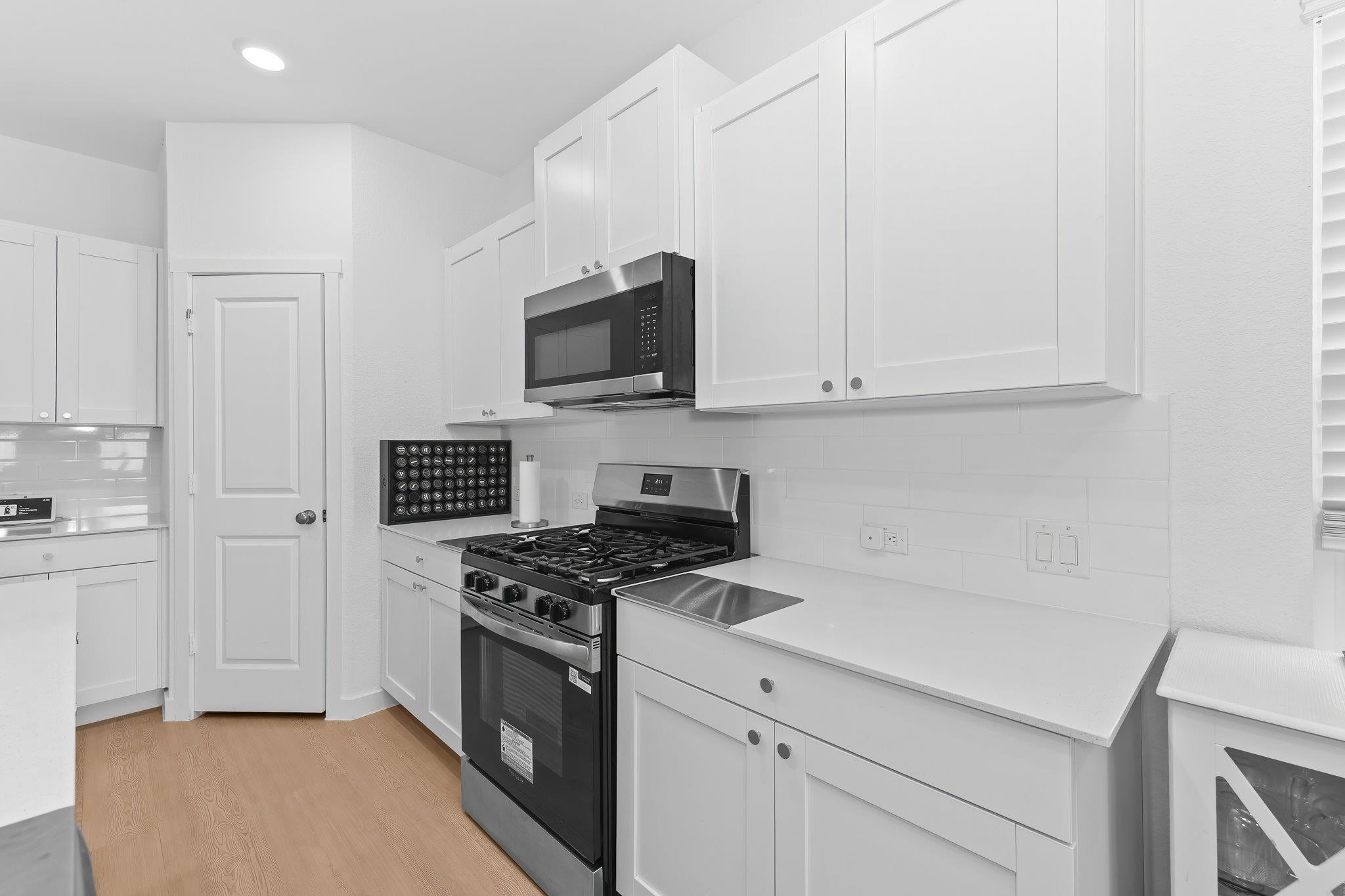 1508 Acorn Oak Dr Property Photo 7