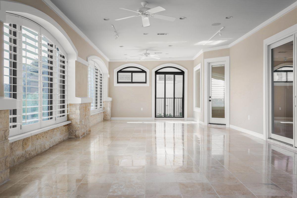 4803 River Place Blvd Property Photo 29
