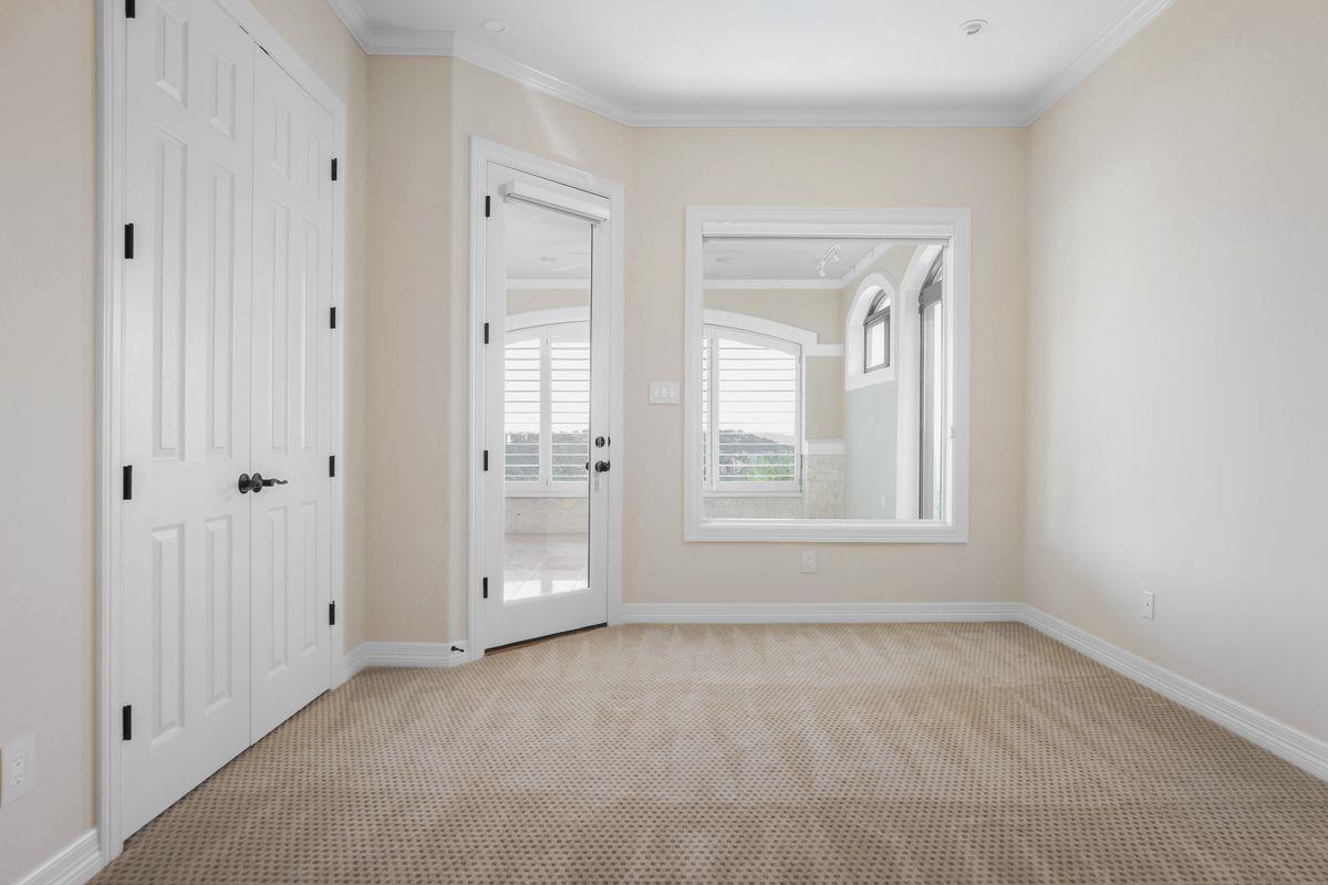 4803 River Place Blvd Property Photo 30