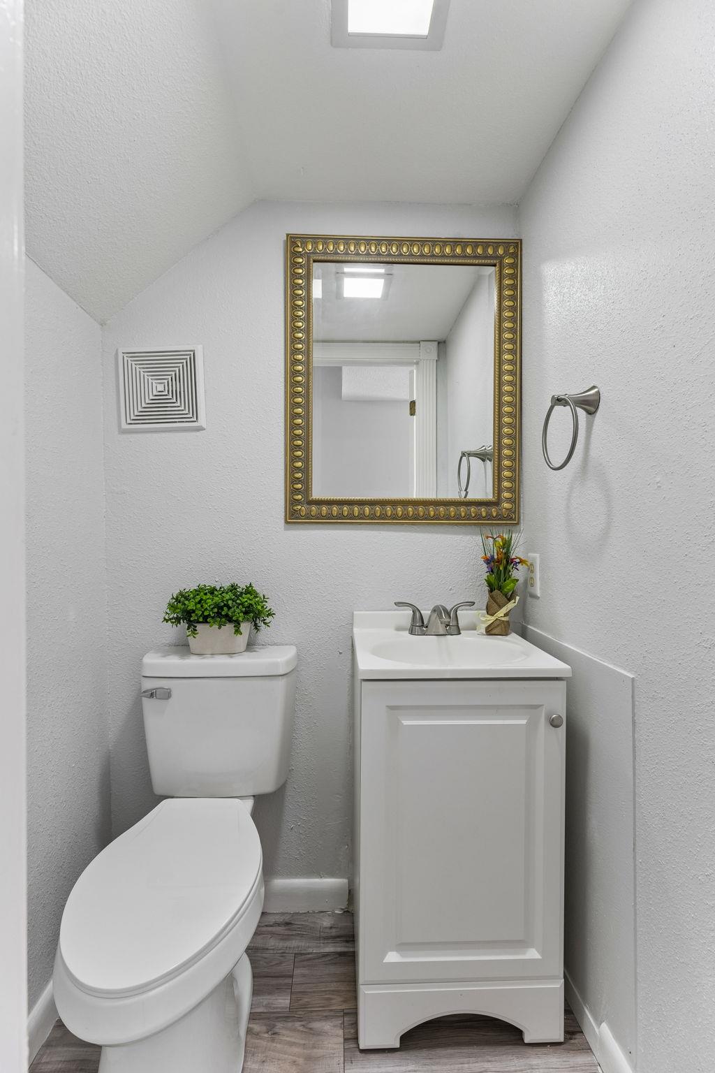 1853 Coronado Hills Dr Property Photo 12