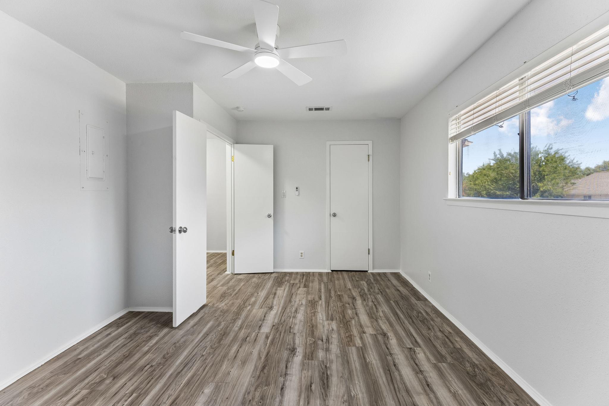 1853 Coronado Hills Dr Property Photo 13