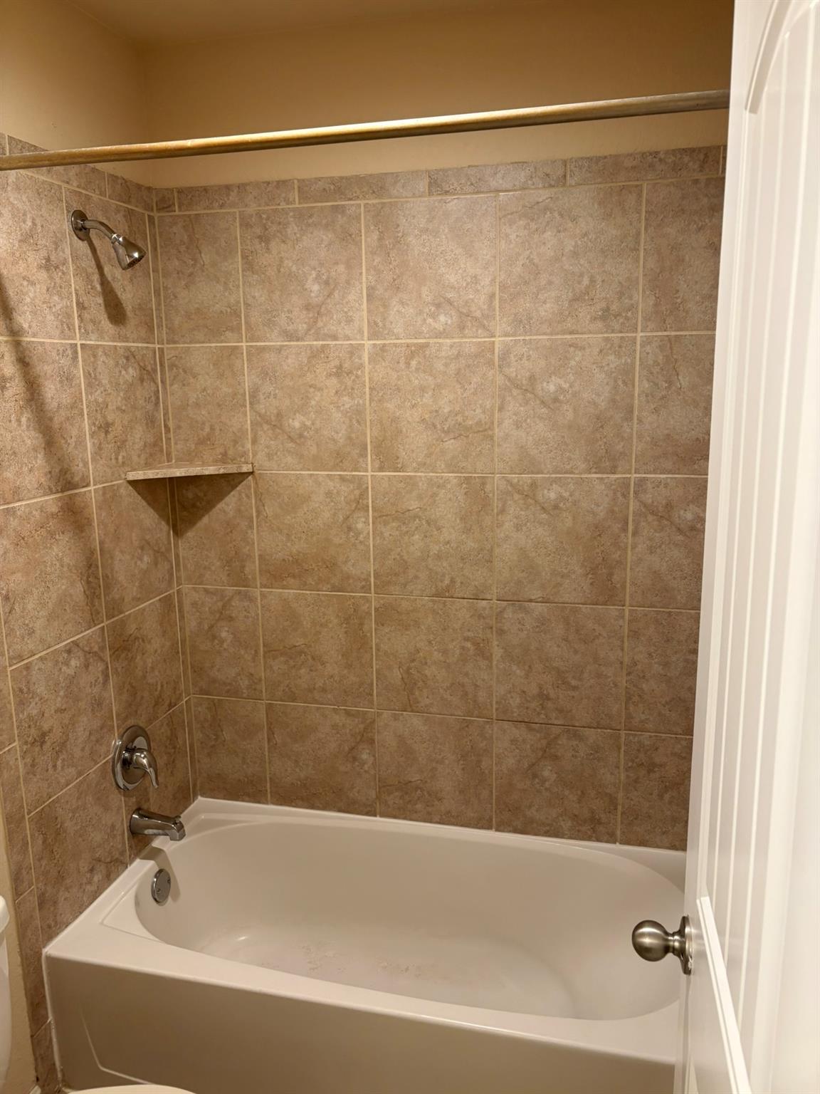 8113 Rosano St Property Photo 10