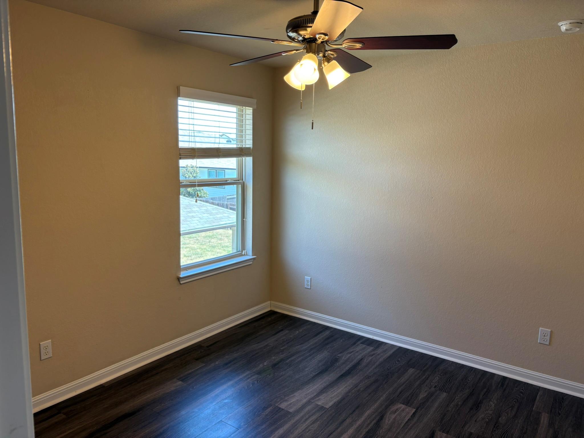 8113 Rosano St Property Photo 13