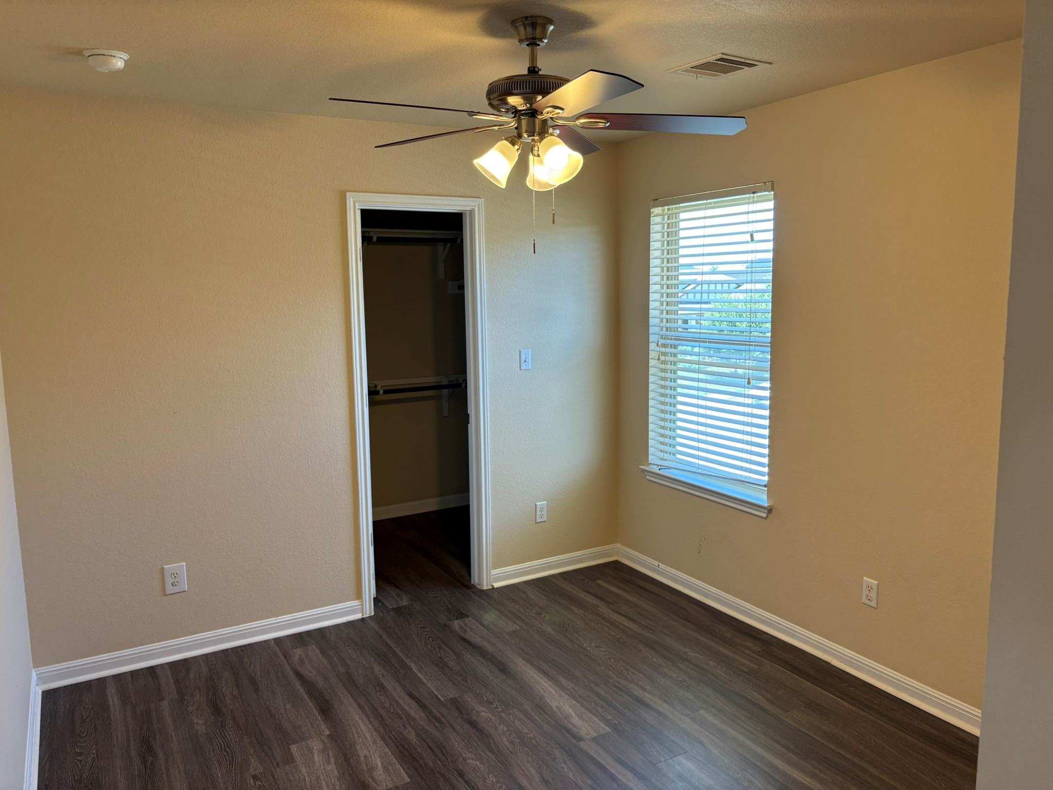 8113 Rosano St Property Photo 14