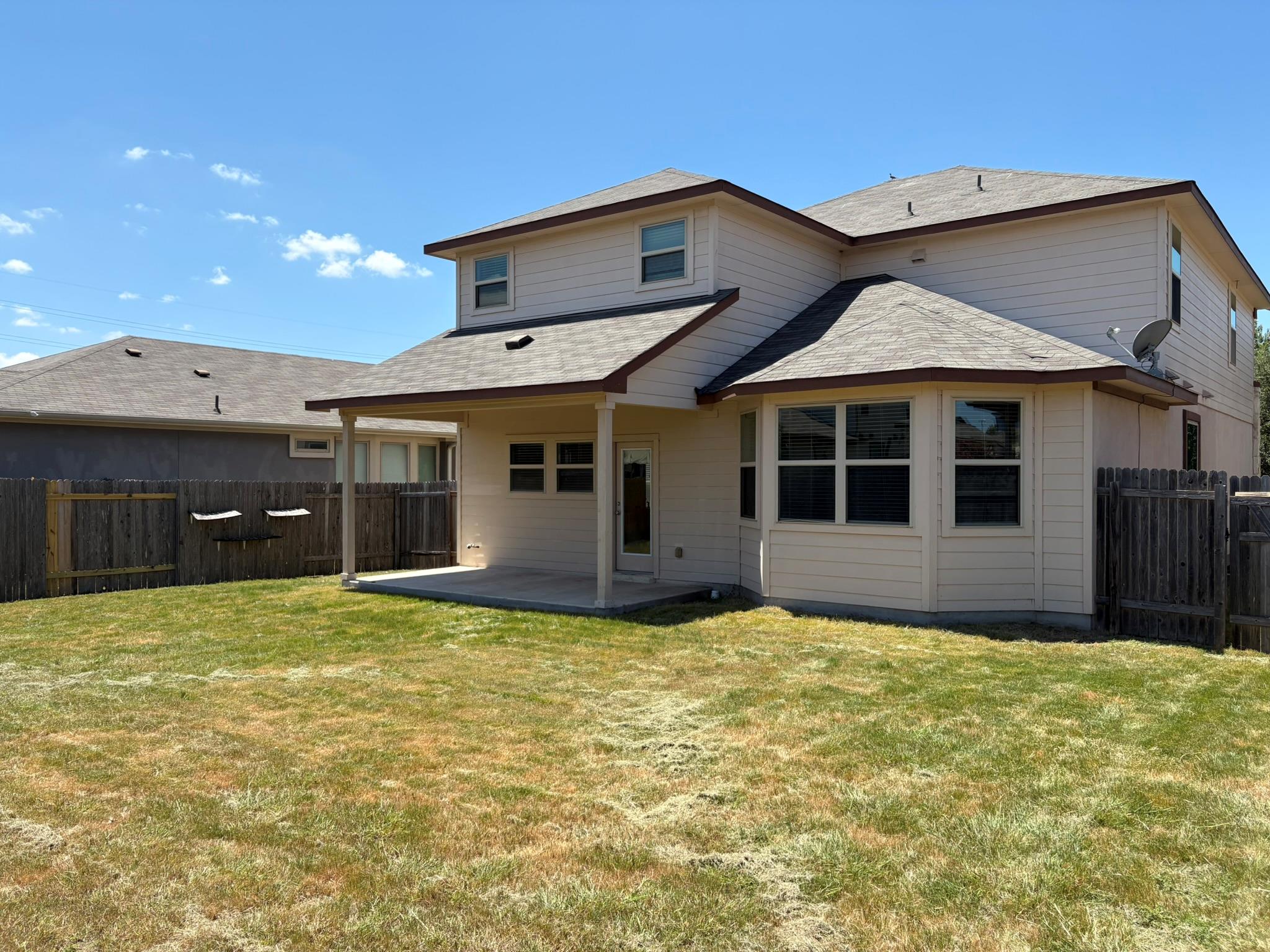 8113 Rosano St Property Photo 16