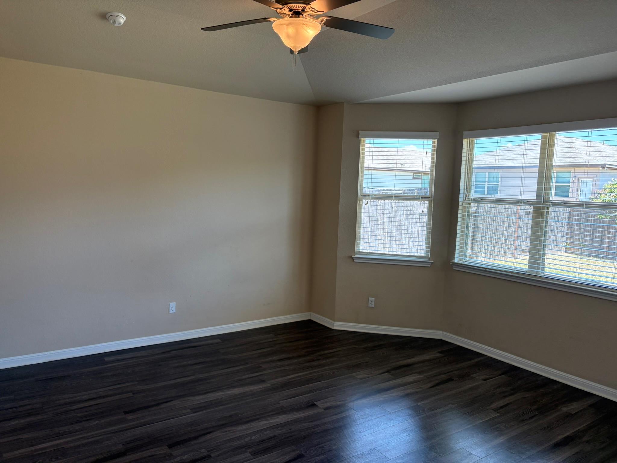8113 Rosano St Property Photo 20