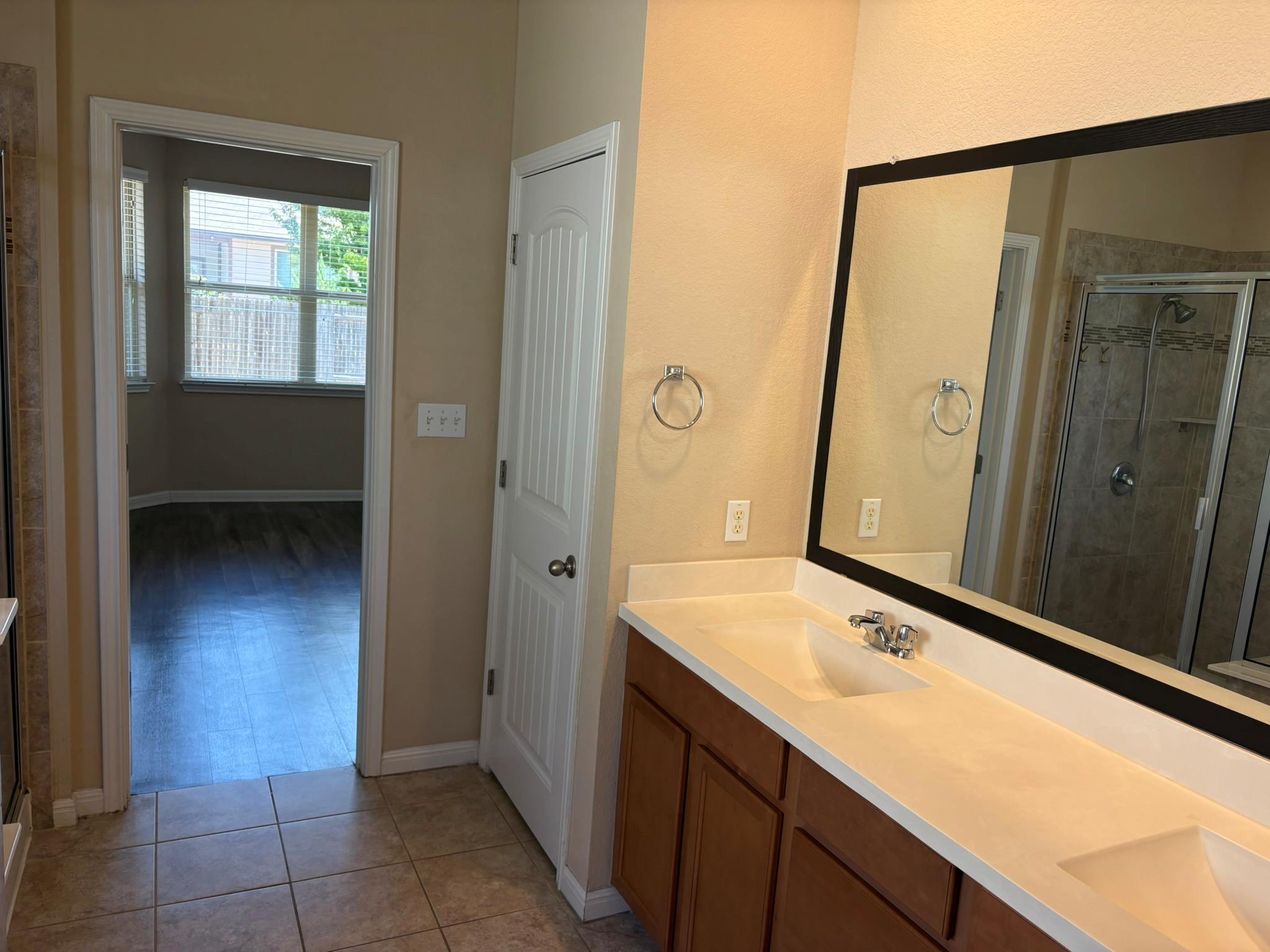 8113 Rosano St Property Photo 23