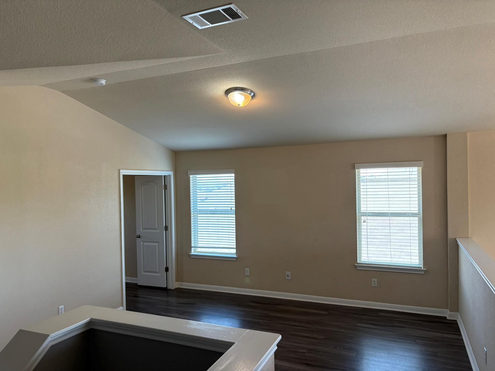 8113 Rosano St Property Photo 25